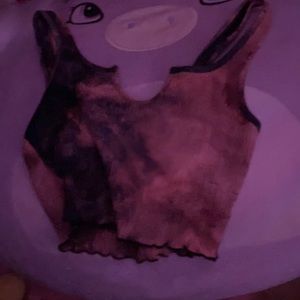 Lightly loved crop top